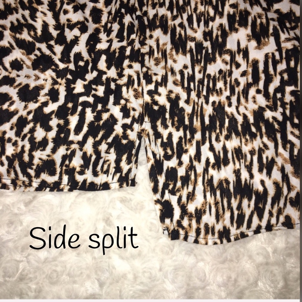 NWT Leopard Top - Picture 7 of 7